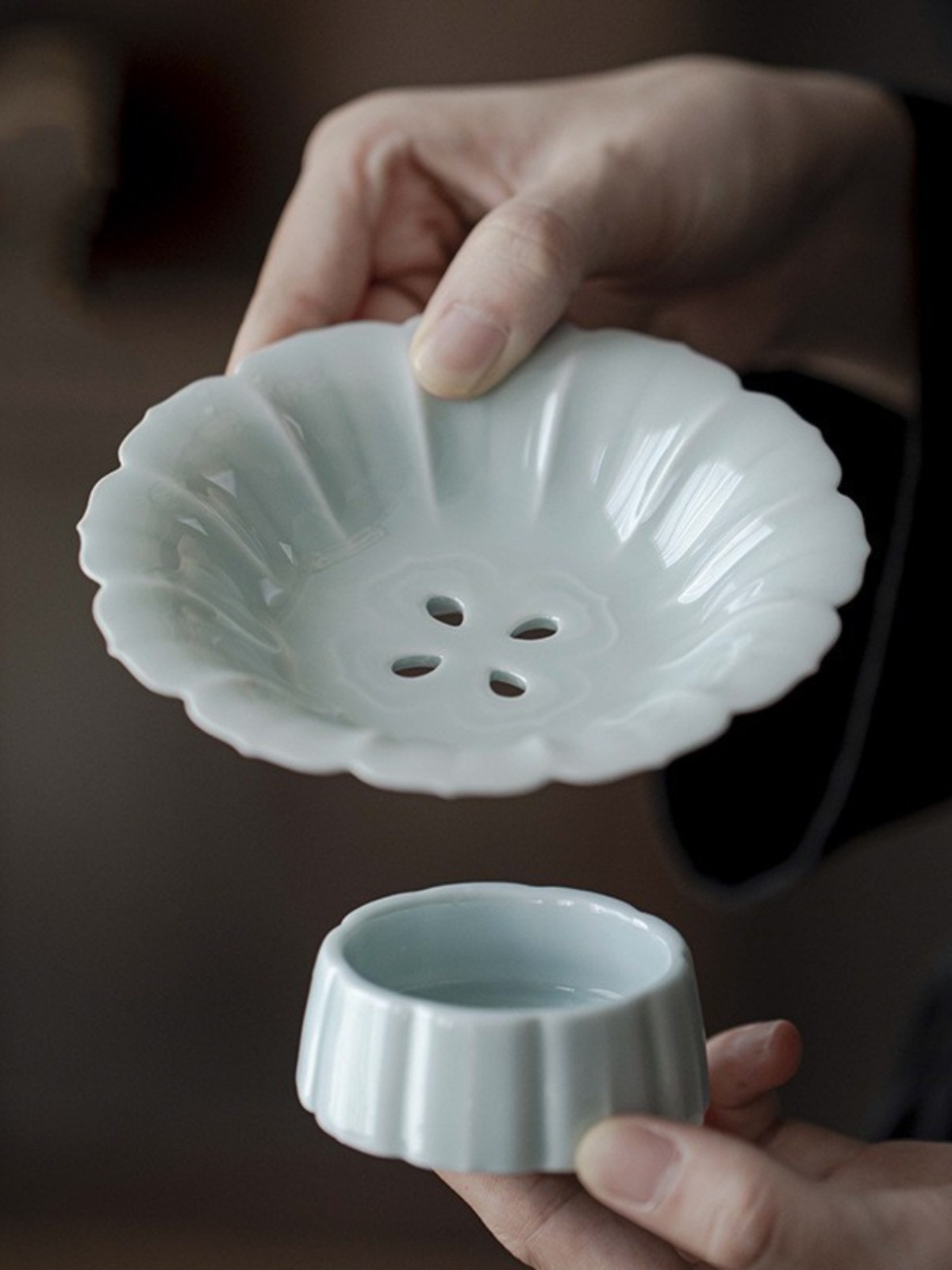 Dim Sum Basket - Chinese Style Ceramic Lotus Petal Tea