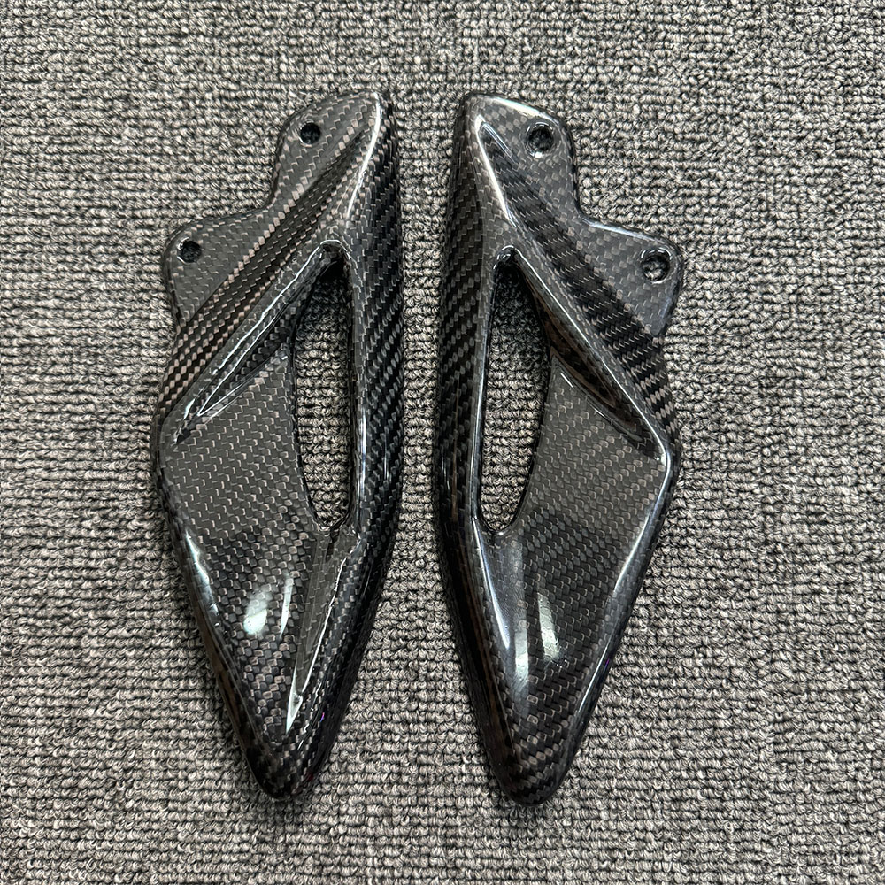 For Triumph Street Triple 660  - đánh giá và giá Crepe Pan Carbon
